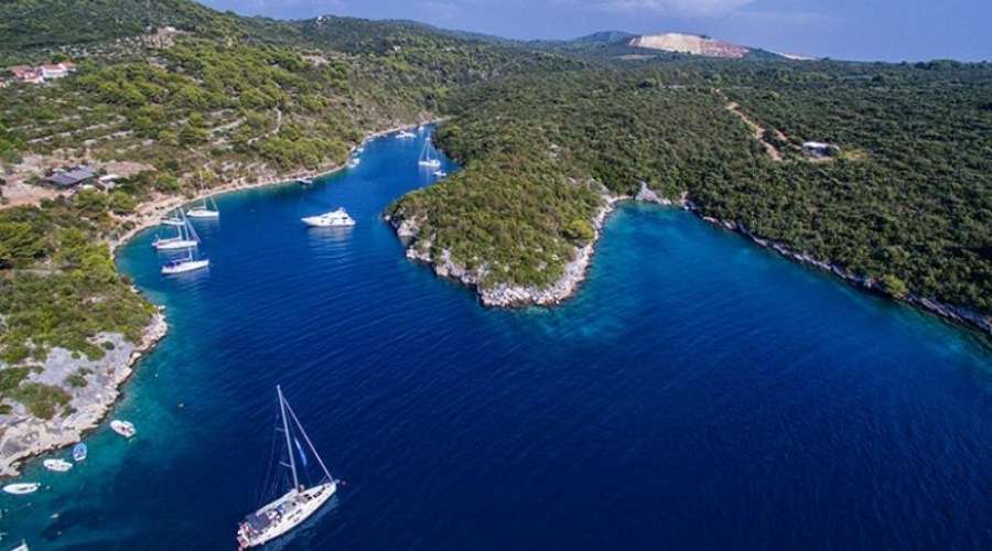 Šešula Bay