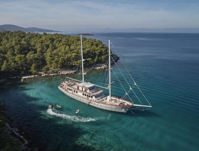 Corsario Yacht