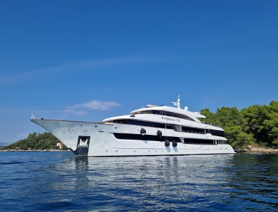 Croatia Deluxe Ship Phoenix 72