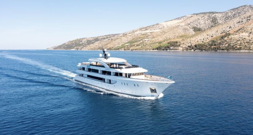 MV Aurelia Exterior