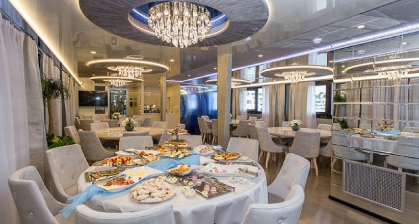 MV Ave Maria Restaurant